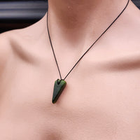 New Zealand Greenstone Pounamu Pendant Necklace (AJJC2281)