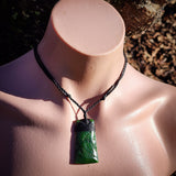 NZ Greenstone Pounamu Etched Toki Pendant Necklace (N956)