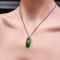 New Zealand Greenstone Pounamu Pendant Necklace (AJJC2282)