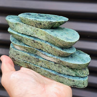 1kg Raw New Zealand Greenstone / Pounamu Carving Slices (R14B236)