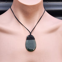 Nephrite Greenstone Patu Pendant Necklace (N330)