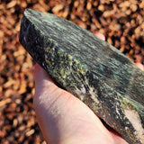 1kg Raw NZ Greenstone Pounamu Carving Slice R14B639)