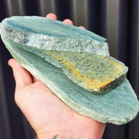 1kg Raw New Zealand Greenstone / Pounamu Carving Slices (R14B246)