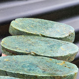 1kg Raw New Zealand Greenstone / Pounamu Carving Slices (R14B440)