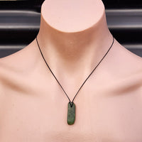 New Zealand Greenstone Pounamu Pendant Necklace (AJJC2311)