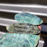 1kg Raw New Zealand Greenstone / Pounamu Carving Slices (R14B505)