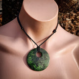 NZ Greenstone Pounamu Disk Pendant Necklace (N981)