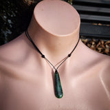 NZ Greenstone Pounamu Drop Pendant Necklace (N953)