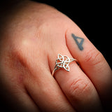 (Q) Solid 925 Sterling Silver 15mm Celtic Knot Heart Ring