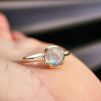 Solid 925 Sterling Silver & Natural Moonstone Double Claw Signet Ring