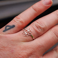 (T) Solid 925 Sterling Silver Yin Yang Lotus Ring