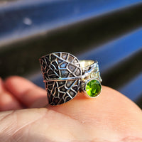 (Q) Solid 925 Sterling Silver & Natural Peridot Leaf Cuff Ring