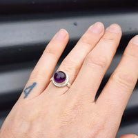 (R) Solid Sterling Silver & Natural Amethyst Round Handmade Solitaire Ring