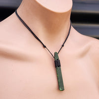 NZ Greenstone Pounamu Toki Pendant Necklace (N204)