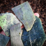 500g Raw NZ Greenstone Pounamu Carving Slices / Offcuts (R14B646)