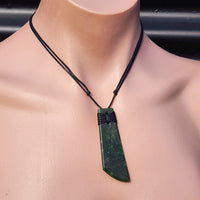 NZ Greenstone Pounamu Toki Pendant Necklace (N313)