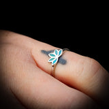 (M) Solid 925 Sterling Silver & Natural Turquoise Lotus Ring