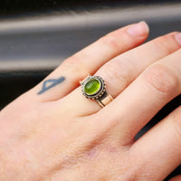 (R) Solid Sterling Silver & Natural Peridot Handmade Rustic Solitaire Ring