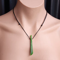 NZ Greenstone Pounamu Toki Pendant Necklace (N183)
