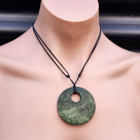 NZ Greenstone Pounamu Disk Pendant Necklace (N339)