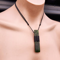 NZ Greenstone Pounamu Toki Pendant Necklace (N286)