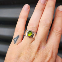 (R) Solid Sterling Silver & Natural Peridot Handmade Rustic Solitaire Ring