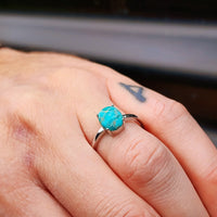 Solid 925 Sterling Silver & 10mm Clawed Natural Turquoise Solitaire Ring