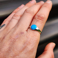 (T) Solid 925 Sterling Silver & Created Opal Round Solitaire Ring