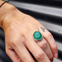 (Q) Solid Sterling Silver & Natural Emerald Handmade Solitaire Ring