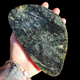1kg Raw NZ Greenstone Pounamu Carving Slice R14B639)