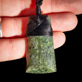 NZ Greenstone Pounamu Toki Pendant Necklace (N889)