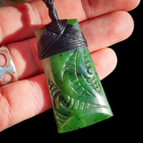 NZ Greenstone Pounamu Etched Toki Pendant Necklace (N956)