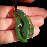NZ Greenstone Pounamu Notched Fern Hook Pendant Necklace (N902)