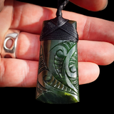 NZ Greenstone Pounamu Etched Toki Pendant Necklace (N907)