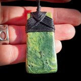 NZ Greenstone Pounamu Toki Pendant Necklace (N909)