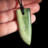 NZ Greenstone Pounamu Niho Pendant Necklace (N1081)