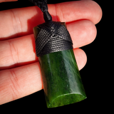 NZ Greenstone Pounamu Toki Pendant Necklace (N980)
