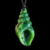 Natural Jade Kakara Shell Pendant Necklace (N2194)